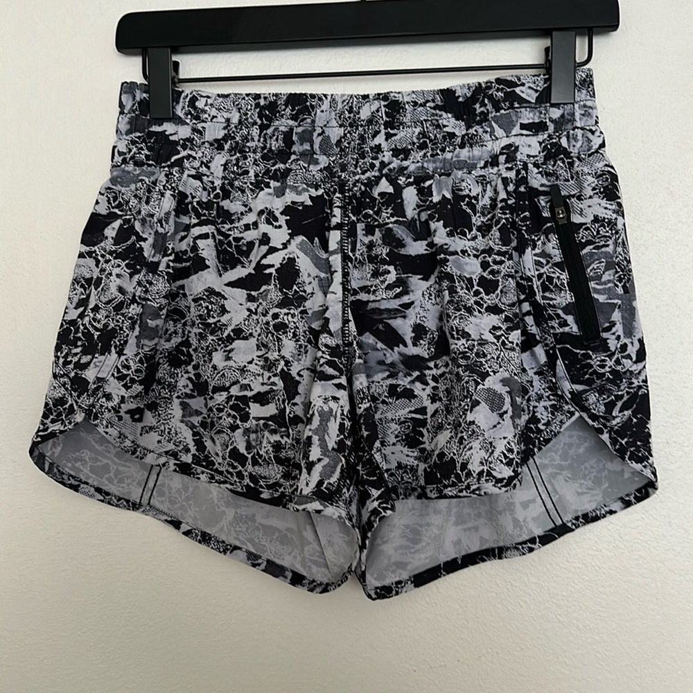 Track that short lululemon
